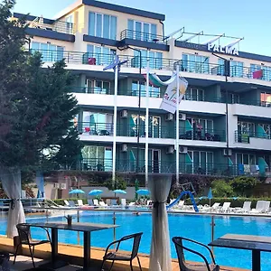 https://pacific-1.sunnybeach-hotels.org